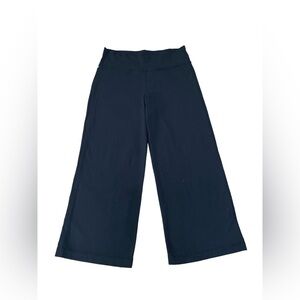 Lululemon Black Groove crop pants sz: 4